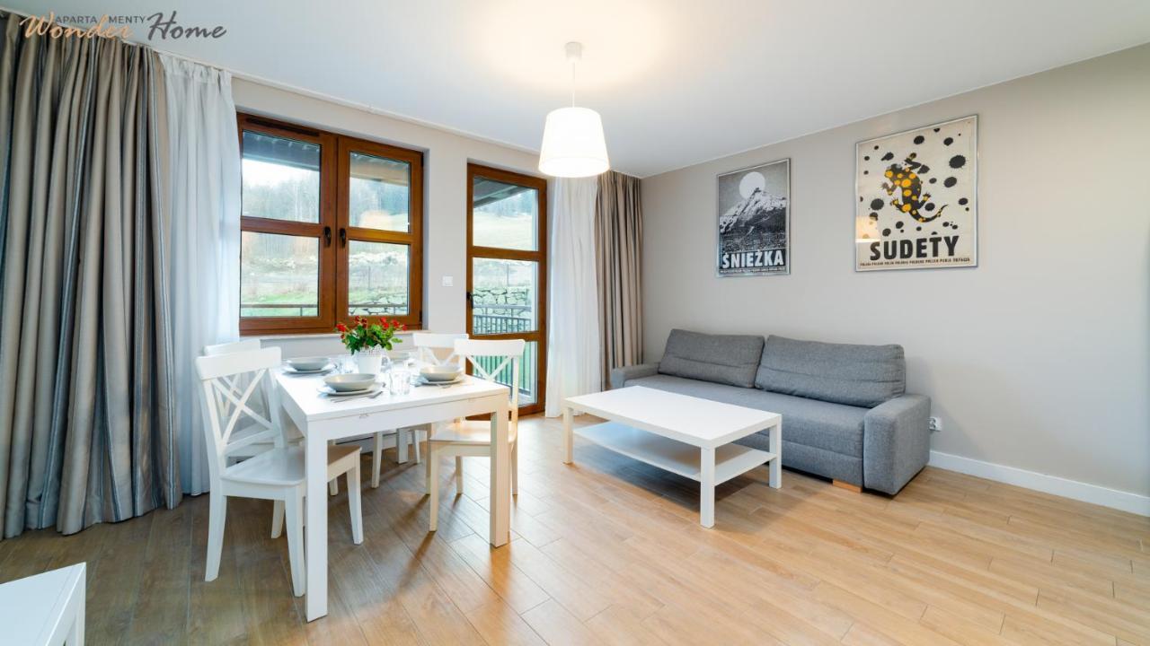 Wonder Home - Apartamenty Residence Karpacz Blisko Stoku Narciarskiego, Z Balkonami I Parkingiem Ngoại thất bức ảnh